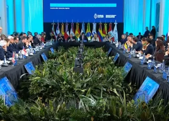 Cumbre del Mercosur: Yamandú Orsi participa por primera vez como deán en la reunión del bloque regional