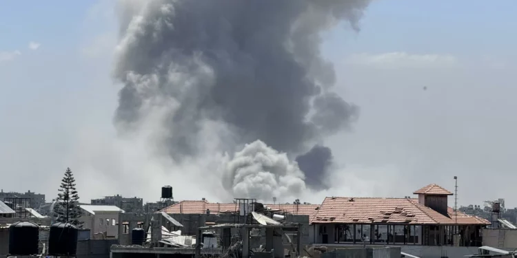 Al menos 47 gazatíes murieron desde la aurora en diferentes bombardeos israelíes