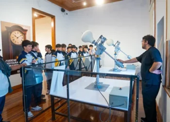 7 mil visitantes: “Museo Newton” es un éxito en local de Arte Casa Collahuasi