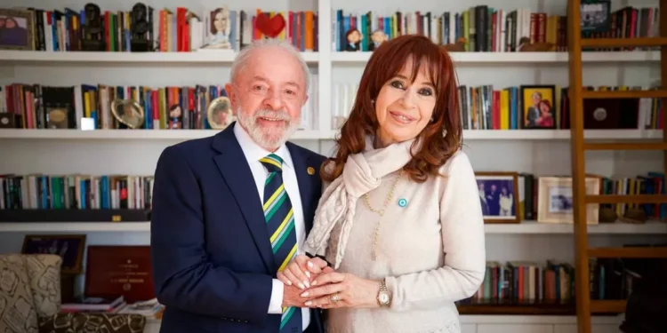 Lula da Silva se reunió con Cristina Kirchner en su prisión domiciliaria en Buenos Aires