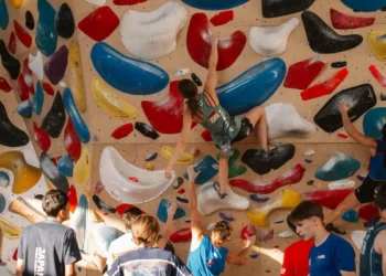 Snack’IN de Campofrío reparte su gustillo durante la Copa del Mundo de escalada en Madrid