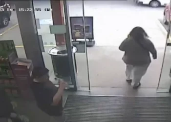 Australiana fue declarada culpable de destruir a familiares de su esposo con hongos venenosos