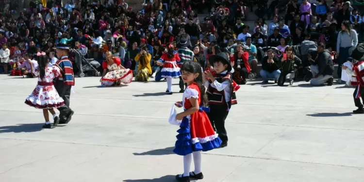 Abierta matrículas para alfar Básico de Cueca para niños y niñas