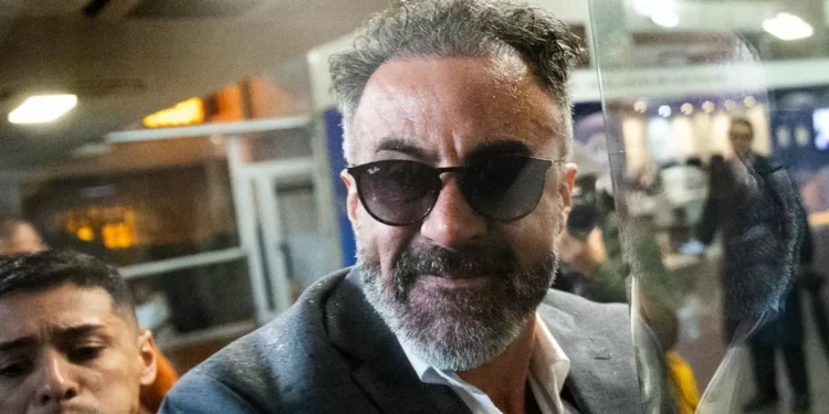 Médico personal de Maradona imputado por su muerte pidió sumario por jurados