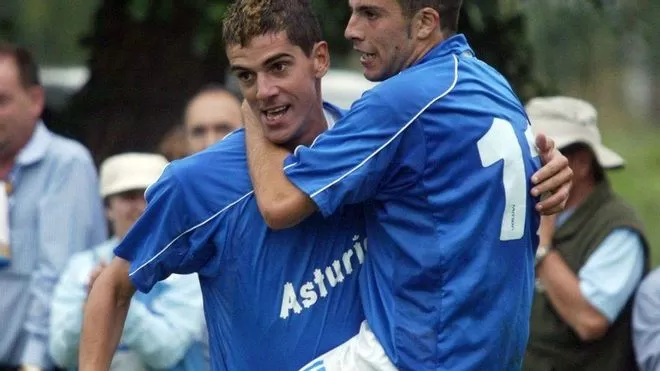 Goodbye Colloto: de un balonazo en plena cerveza en El Nora al Madrid en el Tartiere