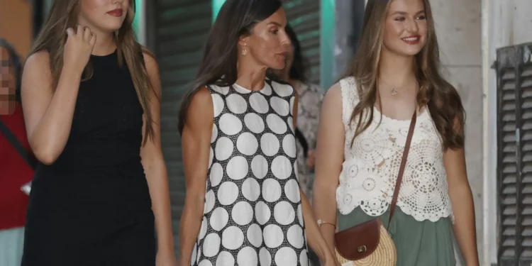 José Corbacho desvela detalles de su avenencia con la Reina Letizia y sus hijas en Mallorca