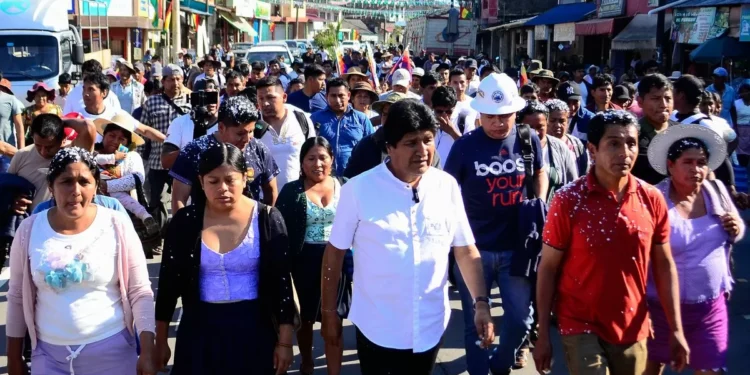 Evo Morales descalifica elecciones en Bolivia y afirma que hay fallo de “legitimidad”