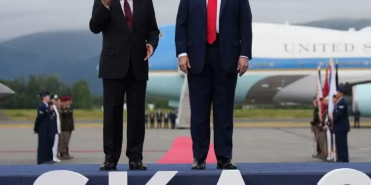 Comenzó ápice entre los presidente de EE. UU. y Rusia, Donald Trump y Vladimir Putin