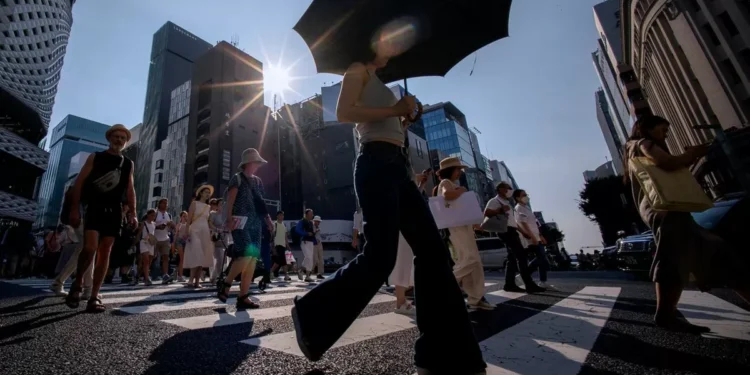 Japón bate 17 récords de temperatura en un solo día