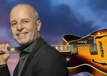 Alberto Plaza celebrará sus 40 años de carrera con 15 conciertos en el país / singular de ellos en Iquique