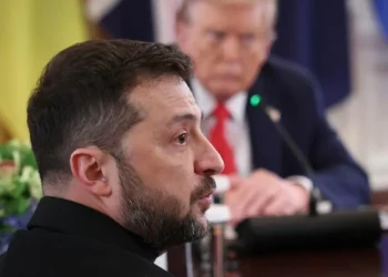 Trump plantea compromisos de compostura para Ucrania en reuniones con Zelenski y europeos