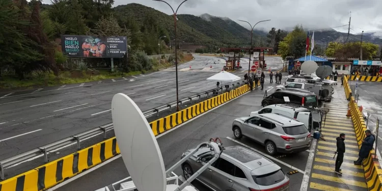 Encuentran sin vida a otros dos de los cinco mineros atrapados en mina de pimiento