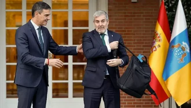 El cuestionario de aprobar un presupuesto estatal sienta a Pedro Sánchez con Fernando Clavijo