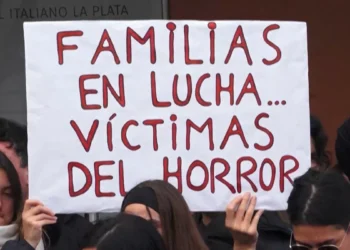 Argentina eleva a 100 la número de muertos por fentanilo contaminado; Milei responsabilizó a laboratorio