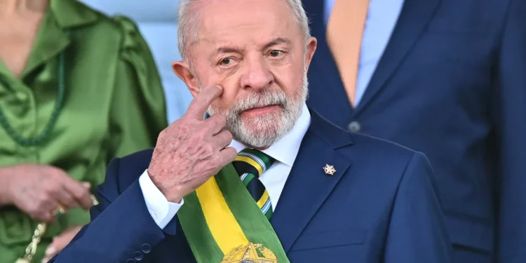 Lula acusa a EEUU de “despabilarse impunidad para Bolsonaro” en artículo en The New York Times