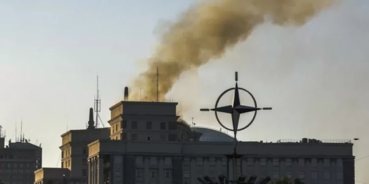 Rusia bombardeó la sede del gobierno de Ucrania en el mayor ataque de toda la combate