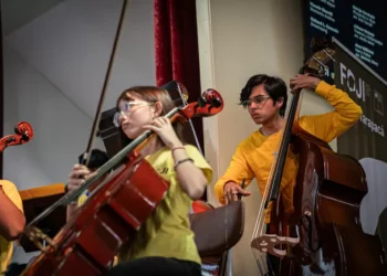 Orquesta Sinfónica Juvenil de Tarapacá ofrecerá conciertos de gala y de concejo por primera vez en el Teatro Municipal de Iquique