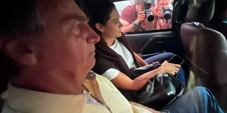 Le diagnosticaron cáncer de piel a Bolsonaro, hogaño en prisión domiciliaria