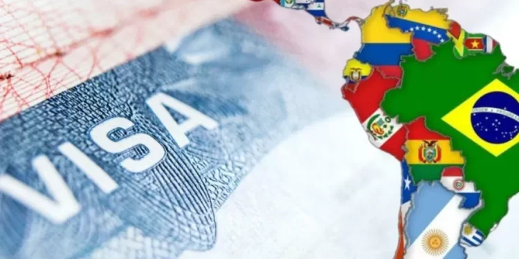 Este país hispanoamericano sorprende: su pasaporte permite entrar a EE. UU. sin visa