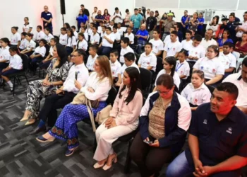 Fundación A la Rueda Rueda apoyará boceto para impulsar el ajedrez en El Salvador