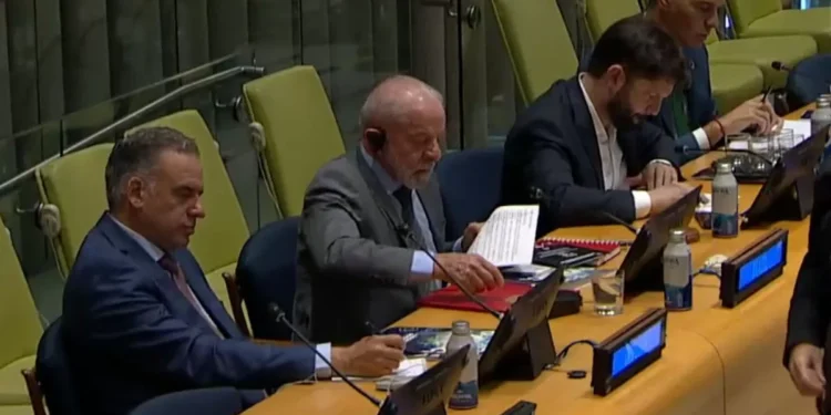 Yamandú Orsi participa de un acercamiento en defensa de la democracia junto a Lula, Pedro Sánchez y Boric