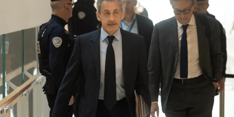 Sarkozy dichoso a 5 años de prisión por asociación ilícita