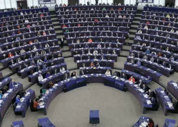 Parlamento Europeo critica las posturas del gobierno de Gustavo Petro