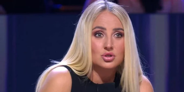 El duro cara a cara de Rocío Flores a Terelu Campos en pleno sencillo de ‘De Viernes’