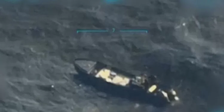 Ejército de EE. UU. atacó pincho segunda lancha en el Caribe, dice Trump