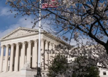 Trump pide a Corte Suprema acelerar fallo sobre aranceles