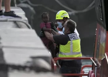 El gabinete incumple con el 79% de los traslados de niños asilados prometidos
