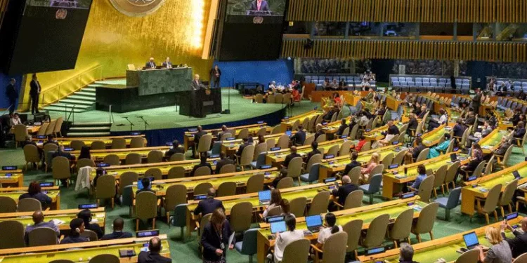 Asamblea abstracto de ONU vota abrumadoramente en favor de dos estados, Israel y Palestina
