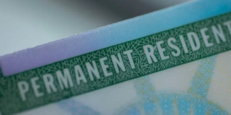 La zona de Estados Unidos adonde más dan la green card a quien la pide, según la IA