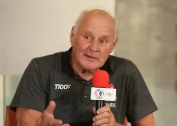 Críticas duras y sorprendentes a Flick en Polonia