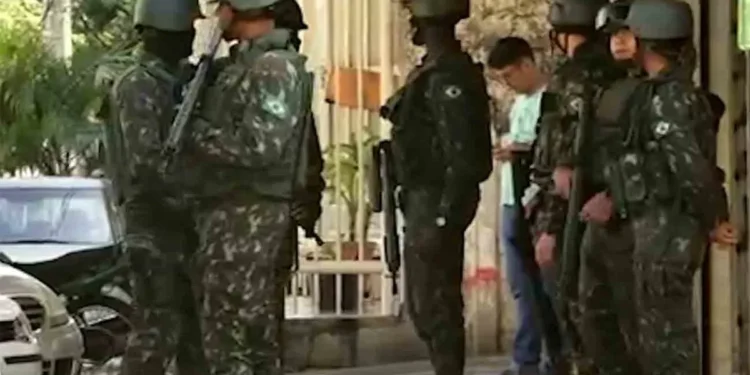 Legisladores de Río de Janeiro votaron primas a policías entre 10% y 150% del honorarios, si matan criminales