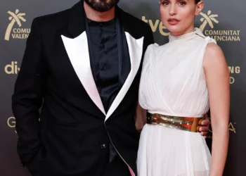 La monises con la que Álex García se despide públicamente de Verónica Echegui