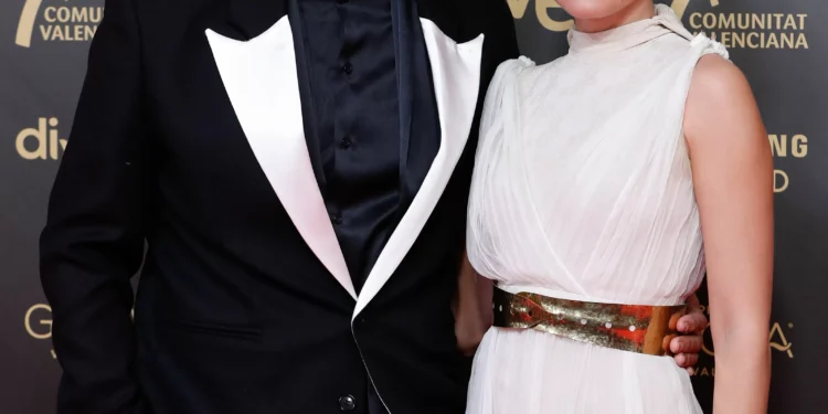 La monises con la que Álex García se despide públicamente de Verónica Echegui