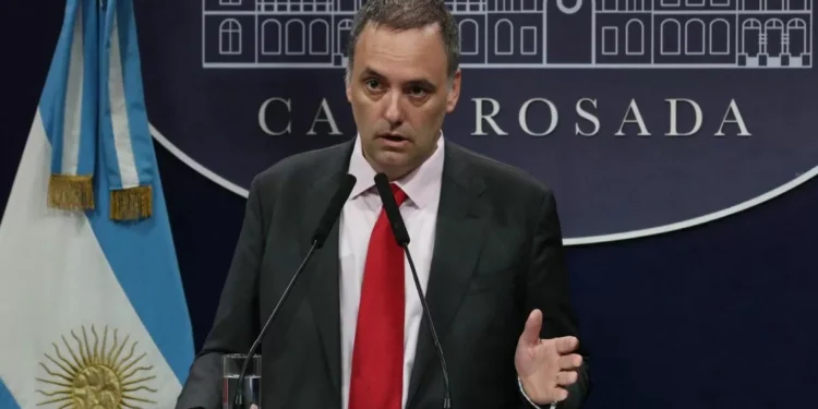 El gobierno argentino inició acciones para privatizar la empresa a reproche de tres centrales nucleares