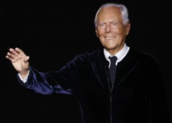 Murió a los 91 años Giorgio Armani, diseñador de moda italiano