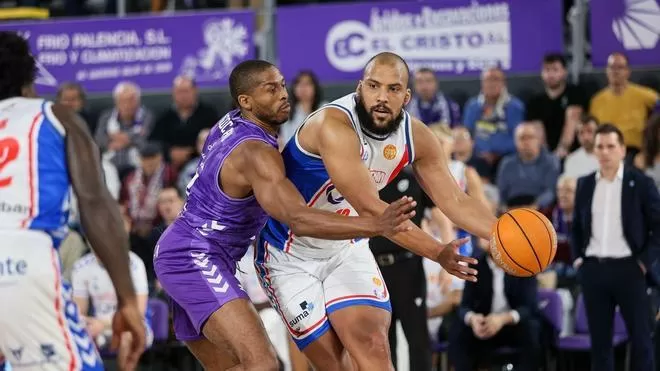 El HLA Alicante destroza al Palencia en la segunda mitad