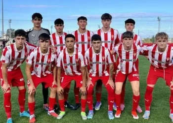 El Juvenil A se impone a la Real Sociedad (1-0) en un amistoso celebrado en desvanecimiento