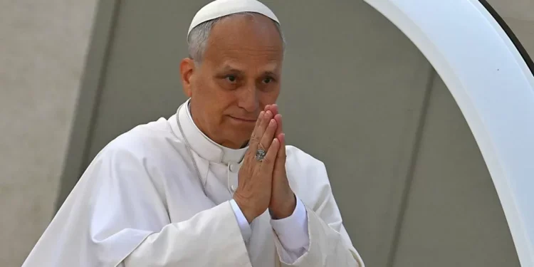 El papa León XIV celebró este domingo “avances significativos” hacia la paz en lazo