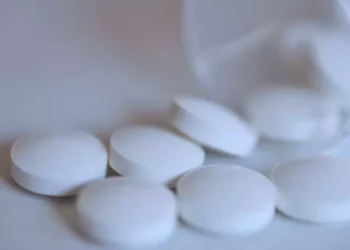 La historia de la comprimido de bajo costo con gran eficacia en lucha contra la malaria