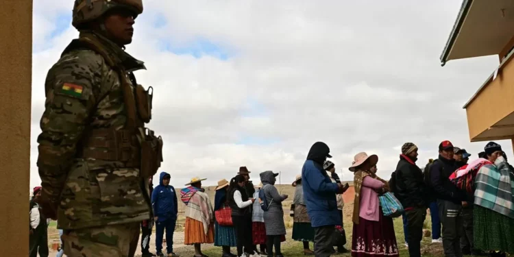 Balotaje: Bolivia vive este domingo una jornada de votaciones para sacar nuevo presidente