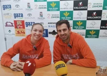 Eva Carregosa, jugadora del Recoletas Zamora CD Zamarat: “Nos falta experiencia, minutos de ocio”