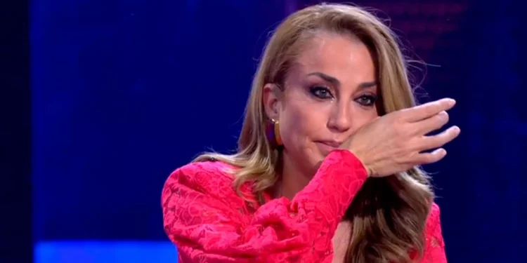 Bea Archidona se rompe en directo anta la confesión de Eugenia Osborne en De Viernes