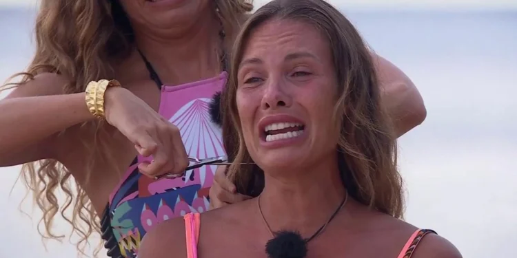 Los seguidores de ‘Supervivientes All Stars’ reaccionan indignados a lo sucedido con Jessica Bueno: “Esto que le están haciendo es una porquería”