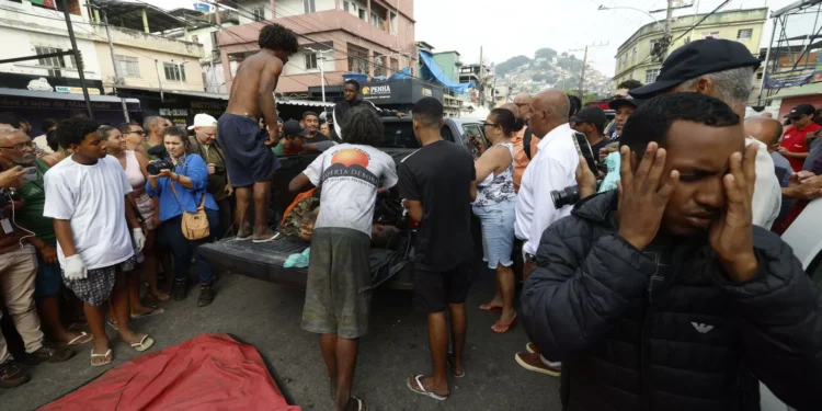 Suben a 132 los muertos en la operación policial más ofensivo de la historia de Río