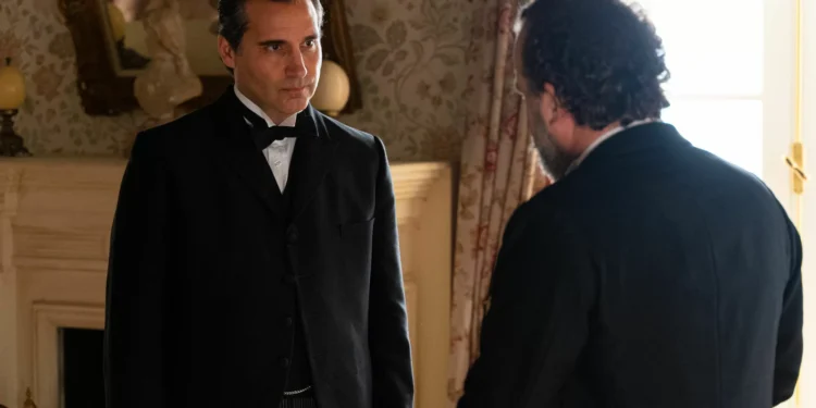 El actor de ‘La Promesa’ que dejó la serie y ahora es agradecido como uno de los mejores poetas de España