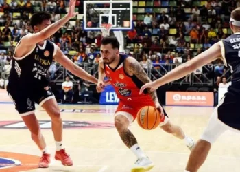 87-72 | El Leyma cinta de agallas para doblegar a su bestia negra en el Coliseum
